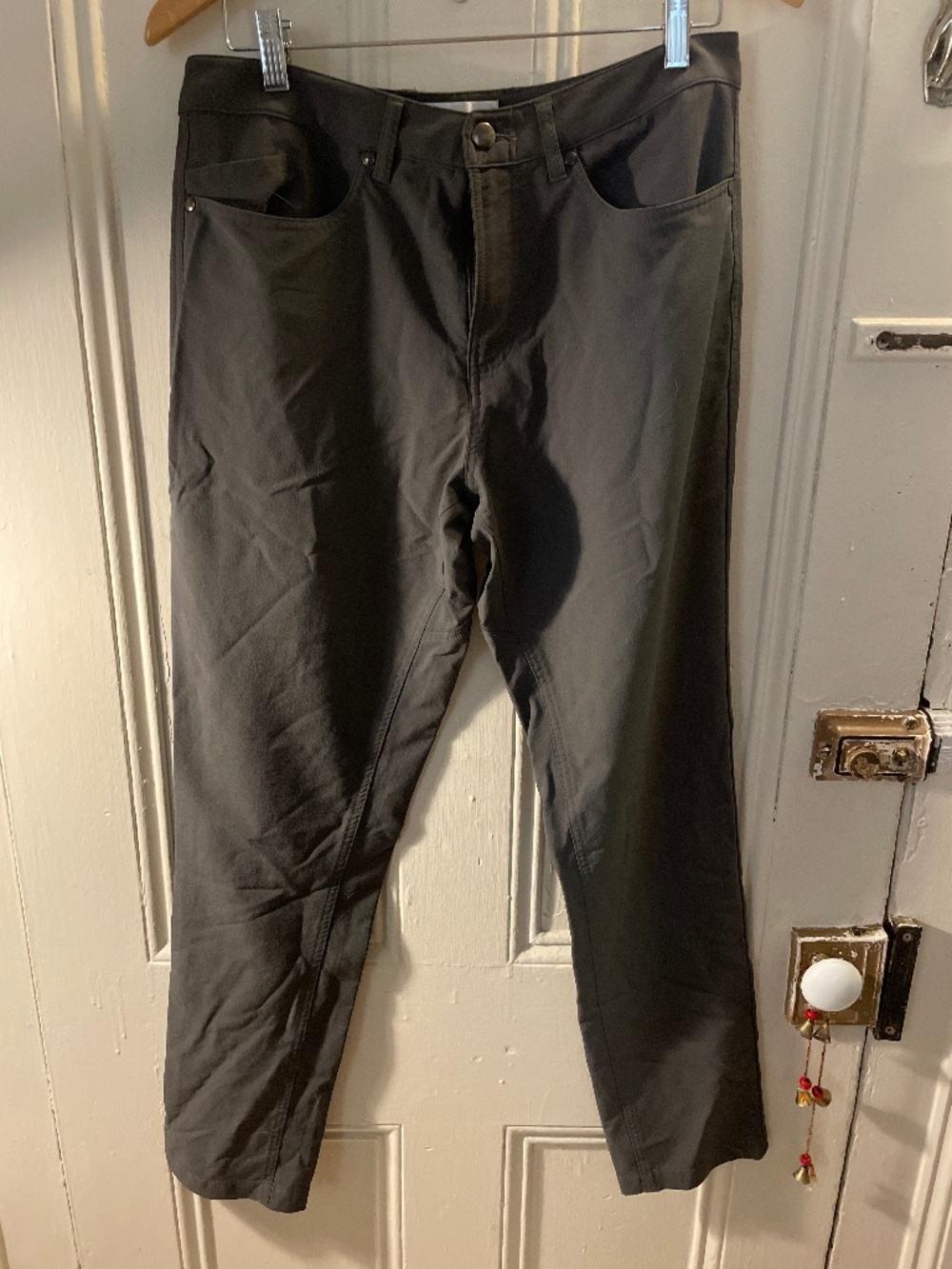 Oliver’s apparel stretch chinos